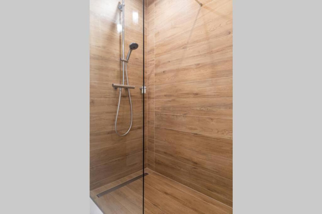 Househost Apartment: Miodowa 42/8B Street 克拉科夫 外观 照片